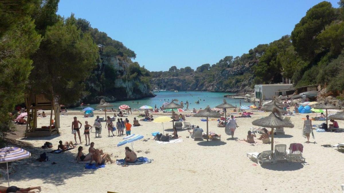 Torres De Cala Pi *
